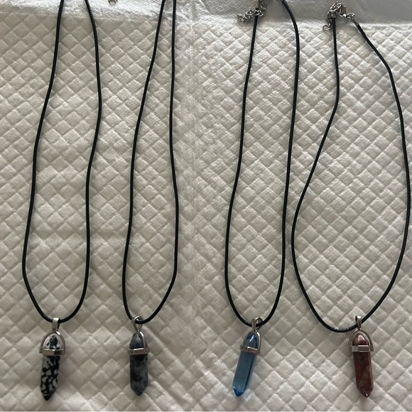 Jewelry - Crystal Pendant Necklace  with leather necklace